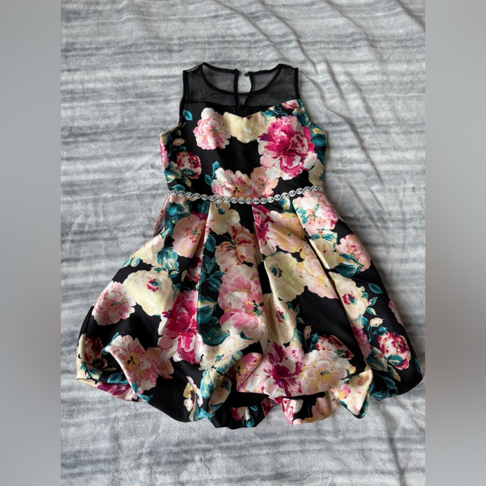 Speechless Floral‎ Kids Dress with Pink and Cream Accents size 8